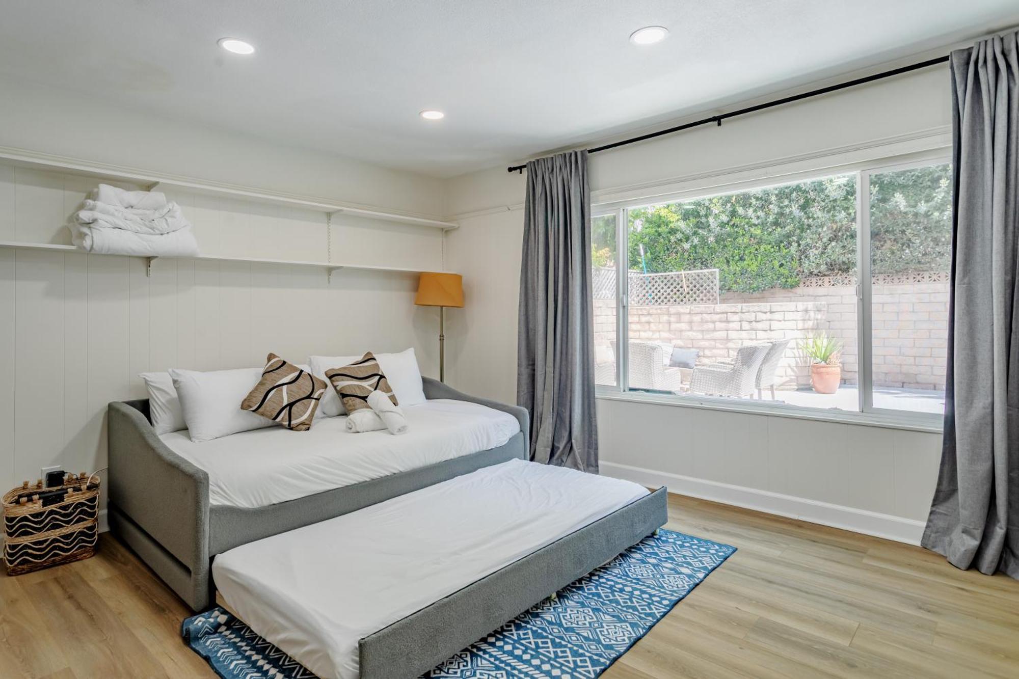 Hébergement de vacances Beautiful 5 Bedroom Sleeps16 Pool Universal *